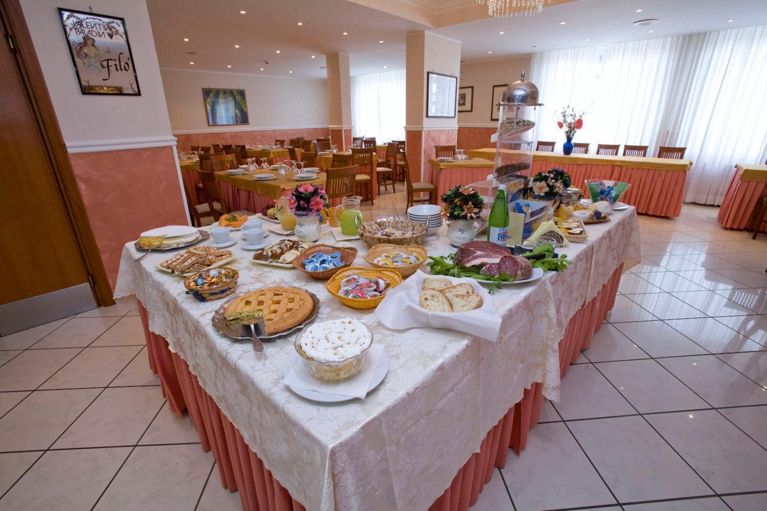 Hotel Verdi Fiuggi Εξωτερικό φωτογραφία